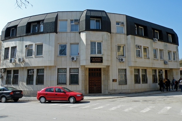 Врачанският окръжен съд търси кандидати за да бъде допълнен броят