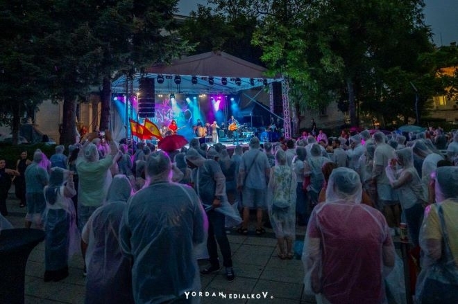 Фестивалът на испанската култура „Buenos Días, Vratsa“ започна с истинска магия /снимки/