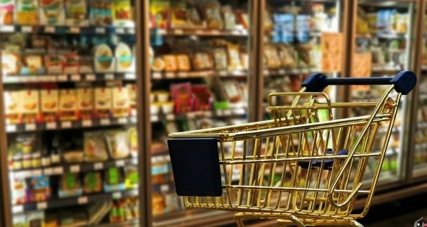 Само през касовите апарати в последните дни между Коледа