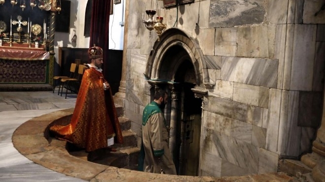 Хиляди християнски поклонници започнаха да се събират днес сутринта в