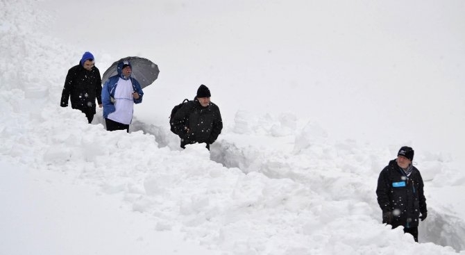Личен състав и техника от Сухопътните войски оказаха помощ на