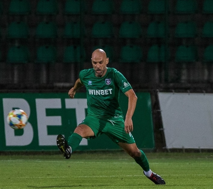 Берое разби с 4 0 Ботев Враца в първия мач от 14 ия