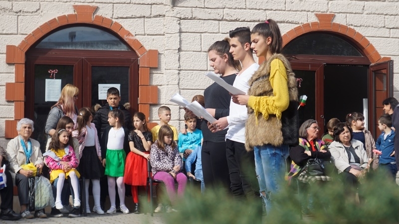 В първия пролетен ден Археологически комплекс Калето в Мездра оживя