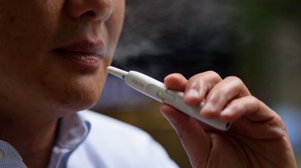 Акцизът на нагреваемите цигари ще сe увеличи с 50 до