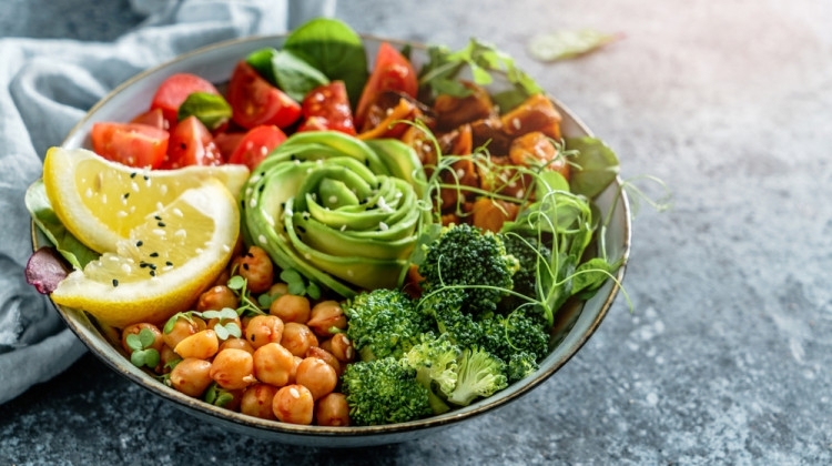 При хората които се хранят по традиционната средиземноморска диета се