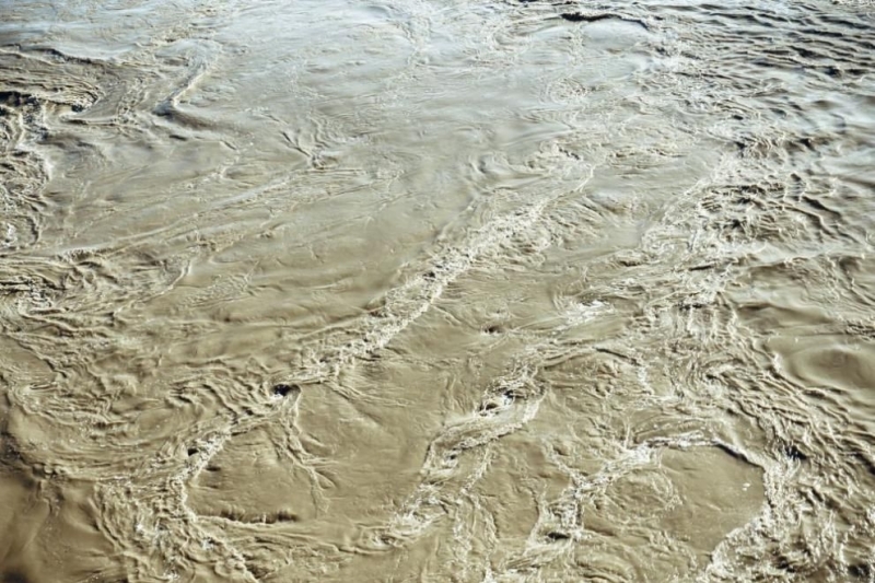 Най малко 116 души в Индия и Непал са загинали отнесени