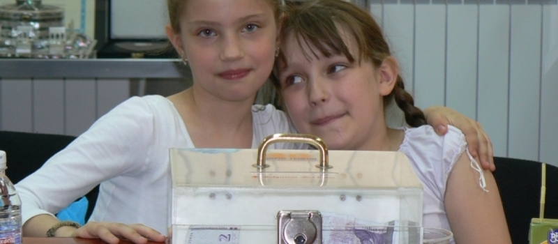 Областният съвет на Българския червен кръст БЧК Враца подпомогна