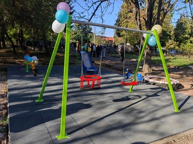 Откриха нова детска площадка в монтанско село научи агенция BulNews Община