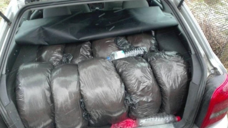 Хванаха пласьори на тютюн без бандерол в монтанско село съобщиха