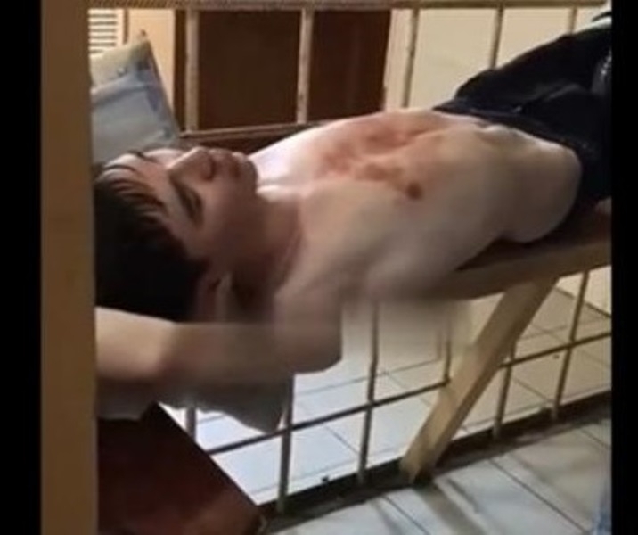 Потресаващи кадри с единия от атентаторите в Казан бяха показани