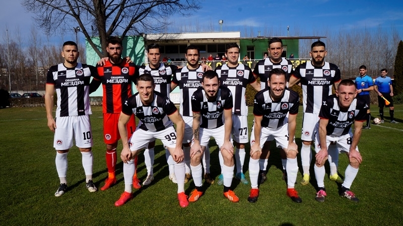 Приключи подготовката на Локомотив Мездра за пролетния полусезон от първенството