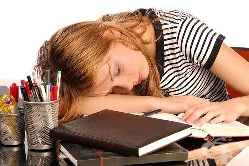 Синдромът на хроничната умора е състояние с неизяснена етиология за