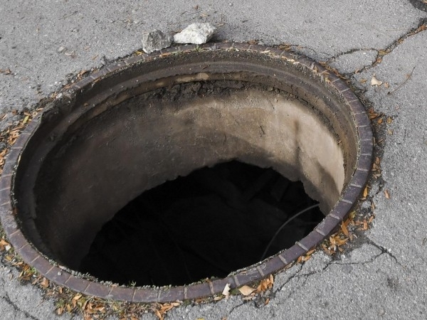 Мъж падна в дълбока шахта в Лом съобщиха от МВР