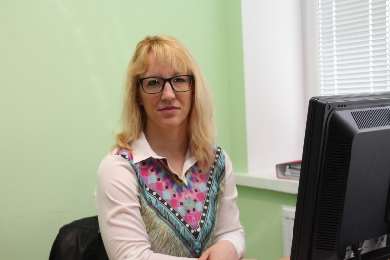 Стела Костова спечели конкурса за директор на дирекция Административно обслужване