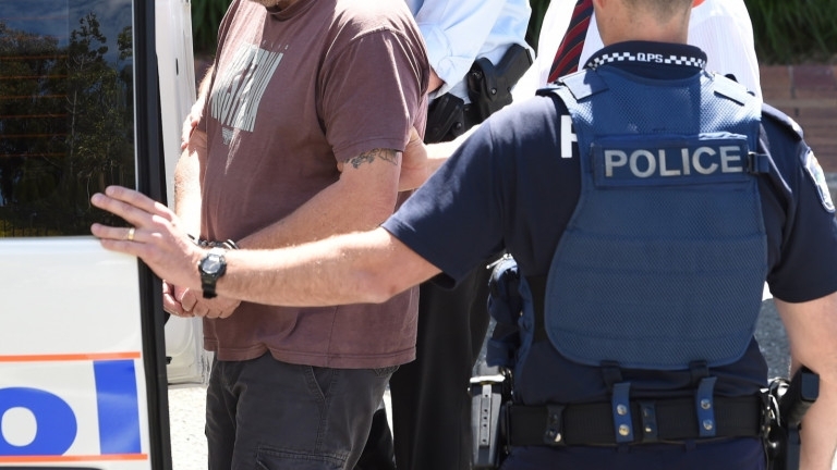 Австралийската полиция арестува 44 души из цялата страна по подозрения