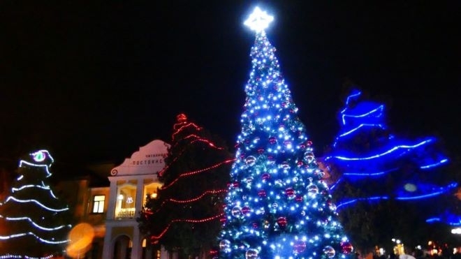 Общинската управа е подготвила богата празнична програма която започна в