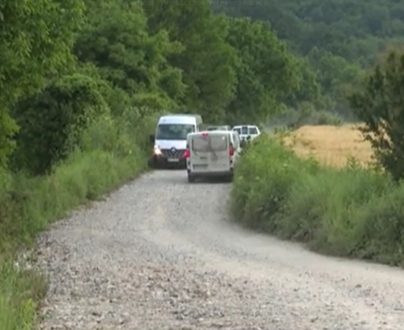 Обходният маршрут на затворения Е 79 между Мездра и Ботевград през