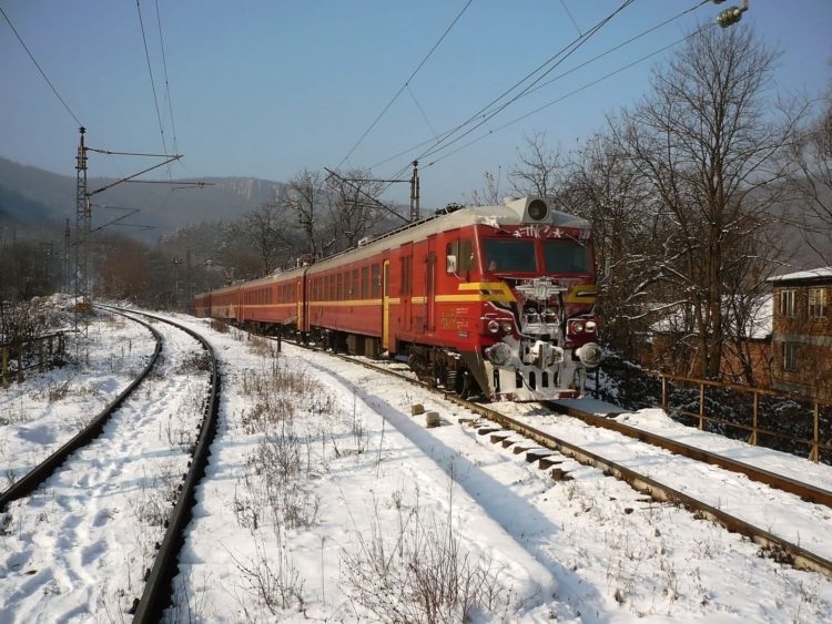 Влак е прегазил мъж в Монтана рано тази сутрин научи