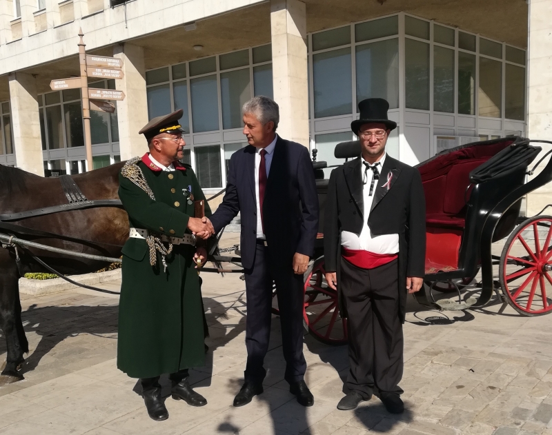 С възстановка на историческите събития от 1908 година бе отбелязан