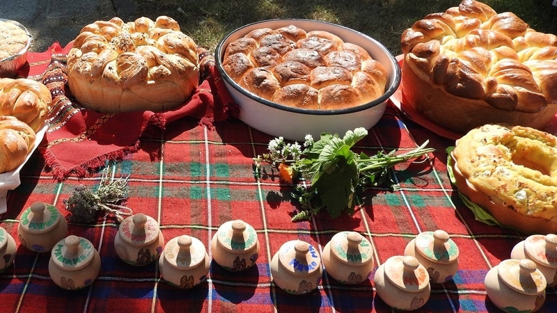 За втори път на вълшебния летен празник Еньовден неформалното сдружение