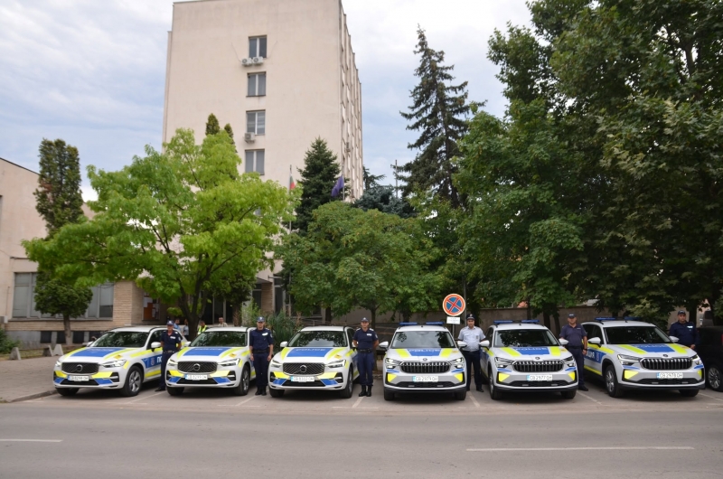 Областната дирекция на МВР в Монтана обнови автопарка си с