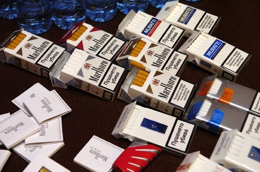 Полицията е заловила мъж задигнал 9 кутии с цигари от