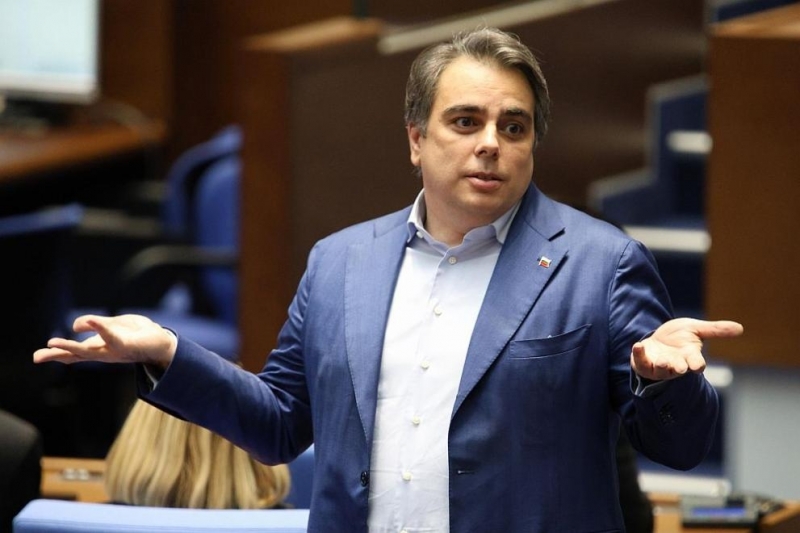 Асен Василев: МВР лъже грозно! Оставка на министъра!