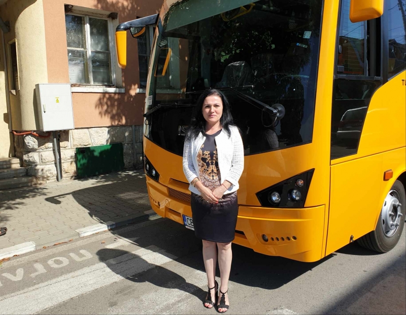 Днес Община Борован получи чисто нов автобус пхвалиха се от