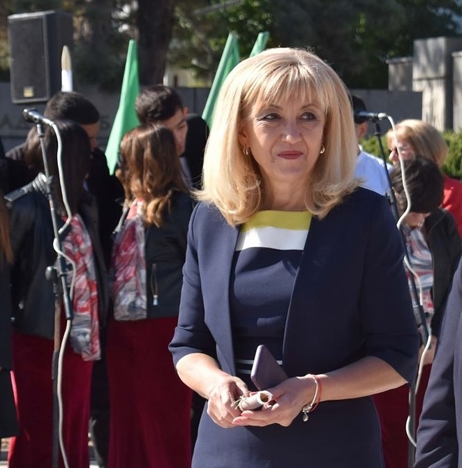 Петя Аврамова отговори на атаката на червените шамани за проблемното село Борован