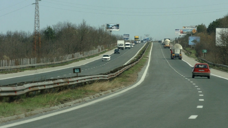 СЪСТОЯНИЕ НА АВТОМАГИСТРАЛИТЕ АМ Тракия Област София Движението при Мухово