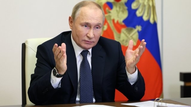 Руският президент Владимир Путин заяви че представителите на Русия ще