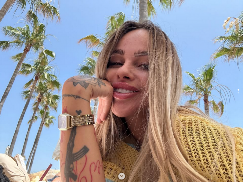 Сузанита стресна феновете след като публикува снимка от болницата с