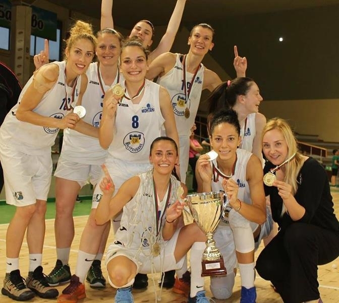 Монтана запазва шампионския си отбор и за новия сезон Преди