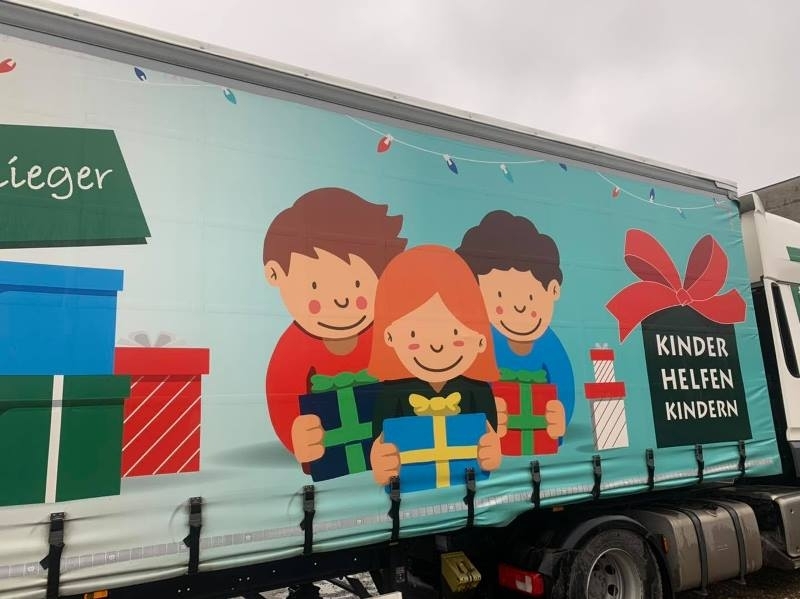 В рамките на международен социален проект под мотото Деца помагат