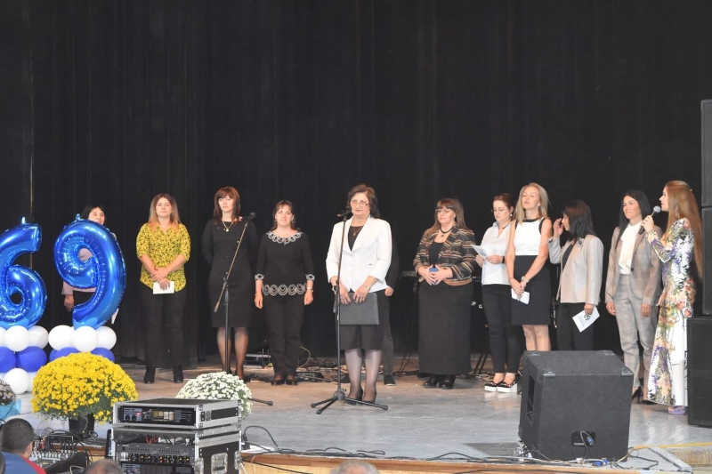 С надежда за по добро бъдеще за община Мездра тази вечер