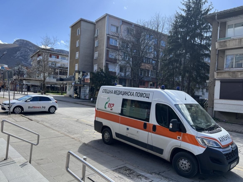 Жена припадна в офиса на УниКредит Булбанк“ във Враца, видя