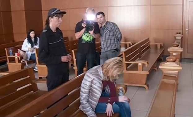 Специализираният съд освободи срещу парична гаранция от 1000 лв юрисконсулта