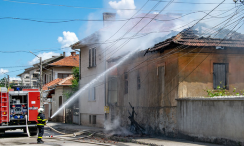 Къща горя във видинското село Ново село, научи BulNews. Сигнал