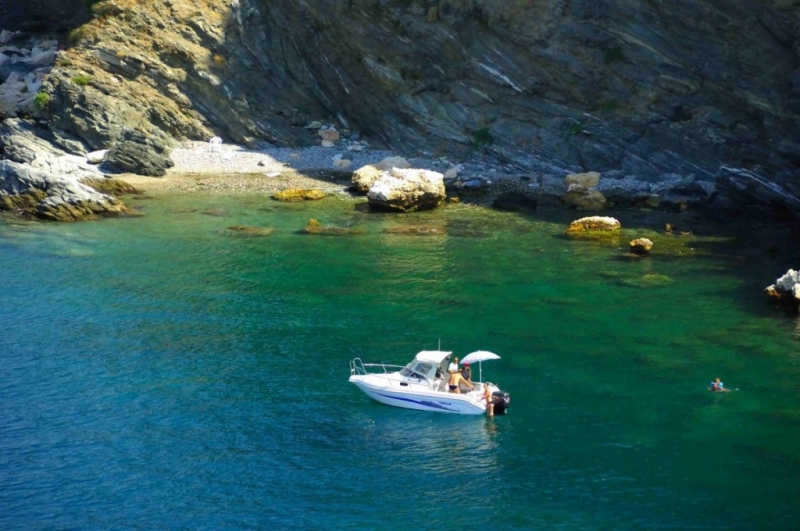 Гръмнали гръцките медии че съм купил остров в Гърция Просто