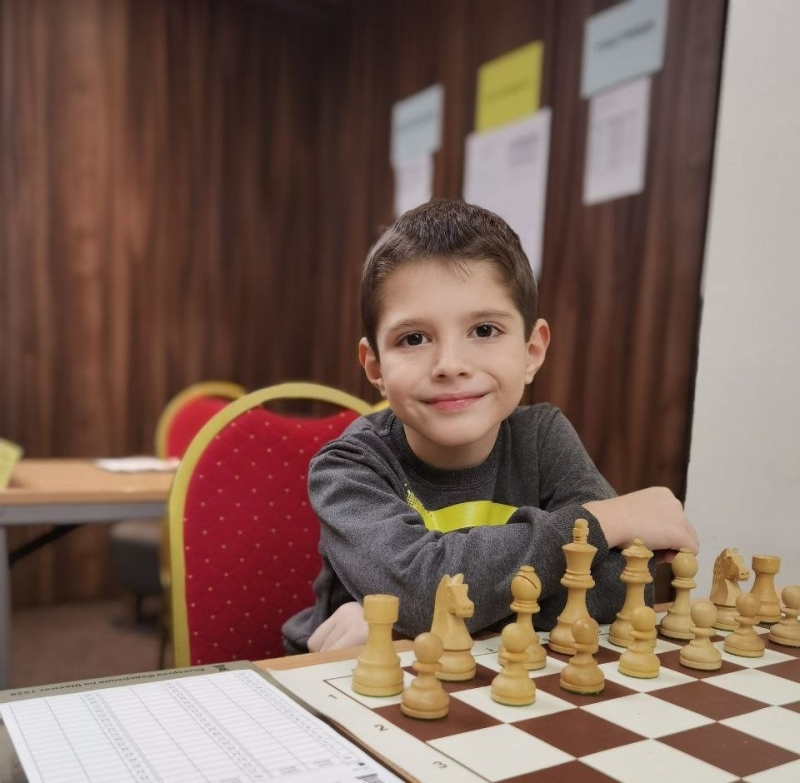 9 годишният Велислав Захариев от Берковица участва на международния турнир по