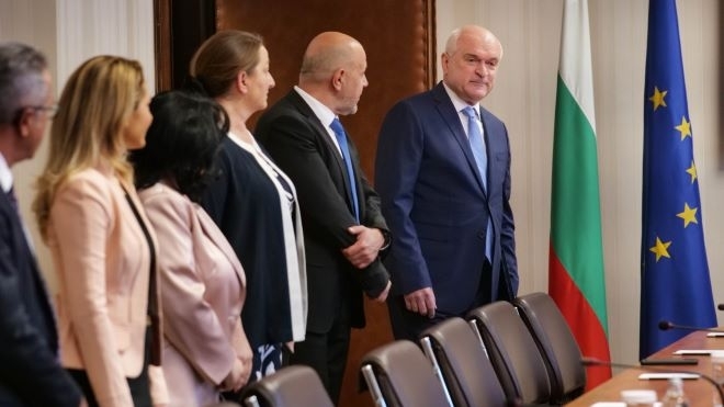 Кандидатът за служебен министър председател Димитър Главчев се спря на Калин
