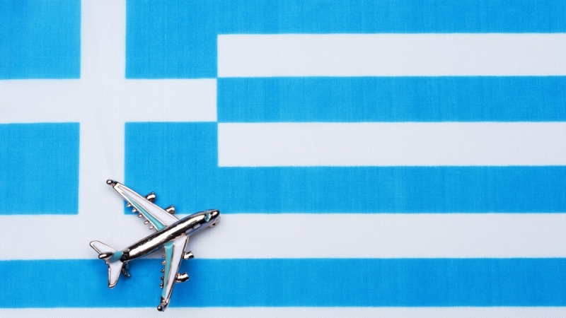 Броят на пътниците на гръцките летища през седемте месеца на