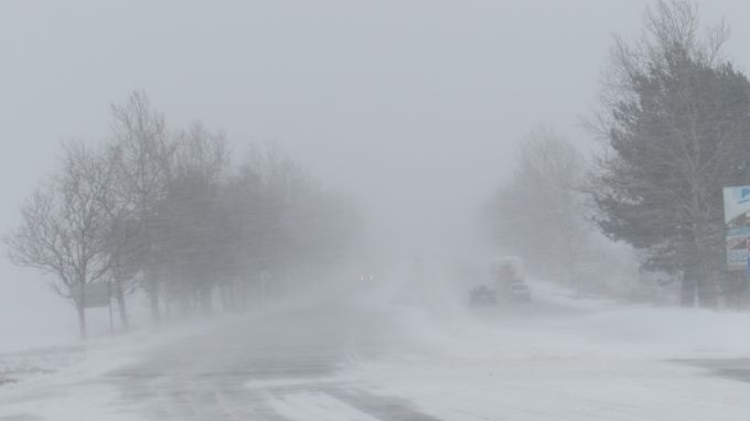 До края на ноември ще бъдат монтирани снегозащитни огради на участъците с