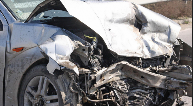 Пиян водач катастрофирал и избягал в Лом съобщиха от пресцентъра