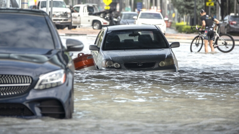 Тропическата буря Ета нанася поражения в поредна държава Стихията достигна