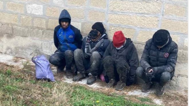 Група от 8 нелегални мигранти е заловена днес край село