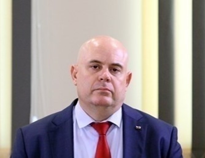 ВСС повторно избра Иван Гешев за главен прокурор Той отново