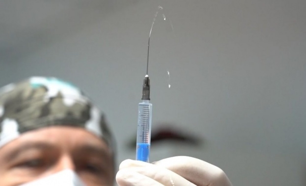 Китай е одобрил за спешна употреба ваксината на Синовак Байотек