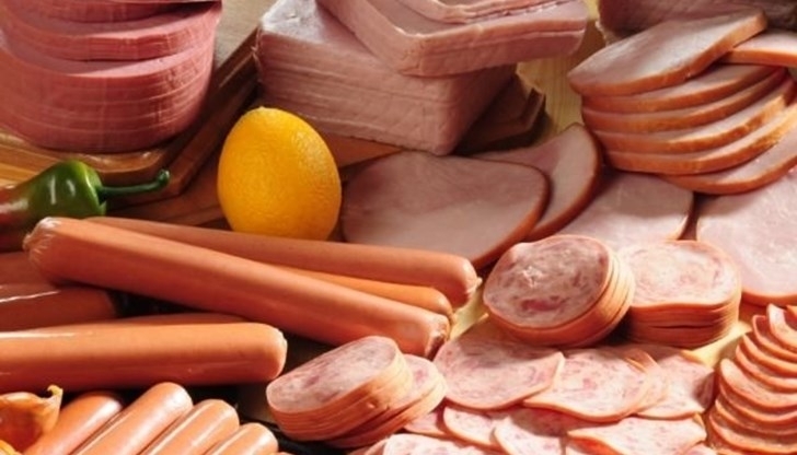 Крадец на колбаси и местни продукти е бил заловен от