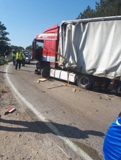 Пиян тираджия е предизвикал катастрофа във Видинско съобщиха от пресцентъра